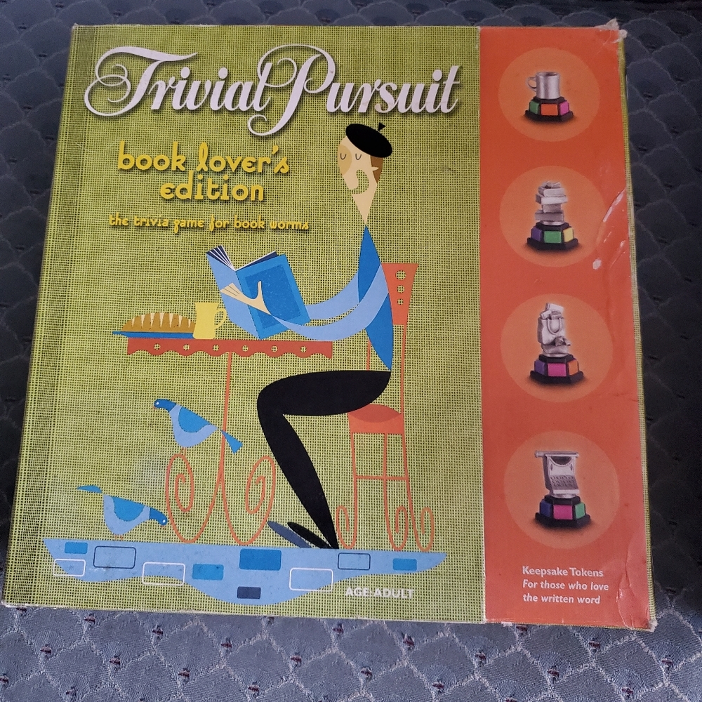 Trivial Pursuit book lovers edition Board Game